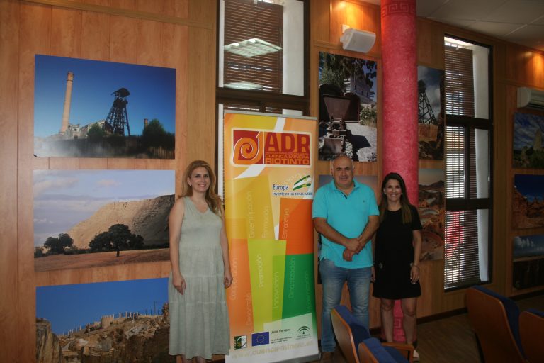 Inaugurada la exposición «Espacios Mineros en Positivo» en Campofrío